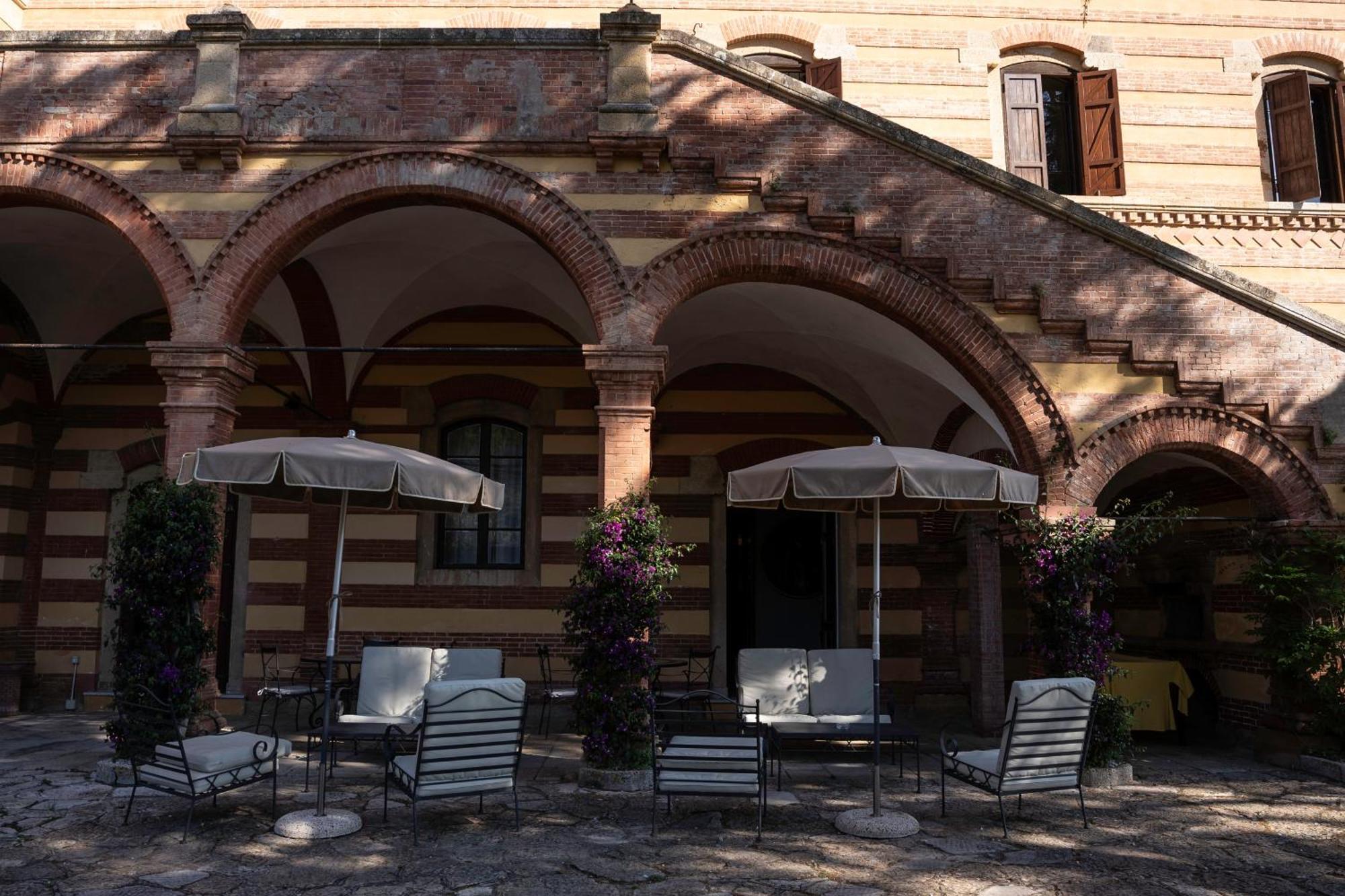 Park Hotel Napoleone Portoferraio Dış mekan fotoğraf