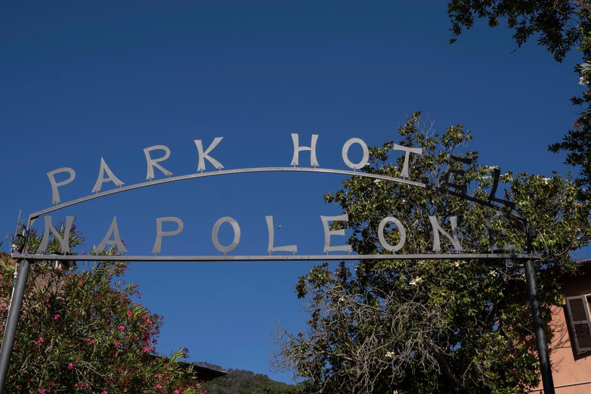 Park Hotel Napoleone Portoferraio Dış mekan fotoğraf
